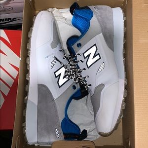 New balance trail busters size 11